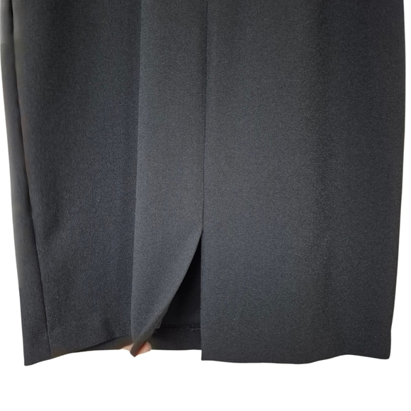 Anne Klein Sleeveless Black Sheath Dress With Gem & Pearl Embellishments - Picture 6 of 8